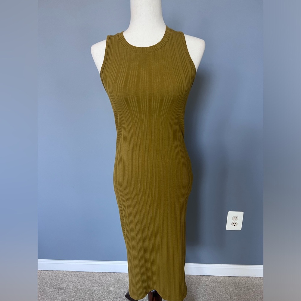 Nine West Green Stretchy Midi Dress